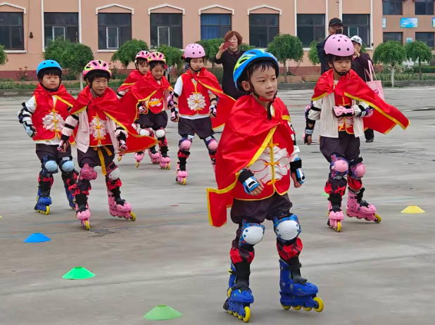 做自己的英雄——丰润三幼亲子游戏节活力绽放