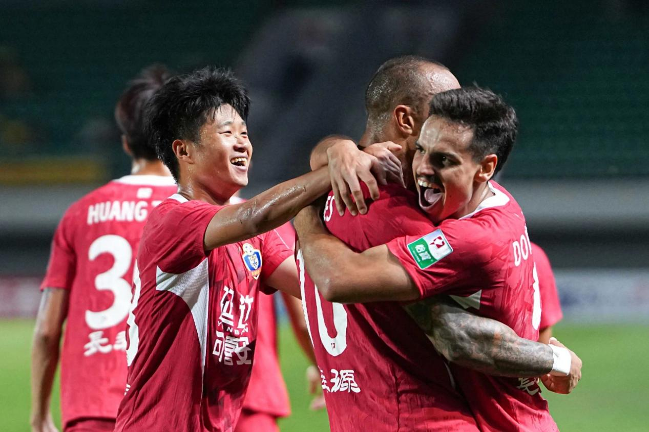 延边龙鼎主场八连胜创历史 2-0力克广州豹延续不败神话