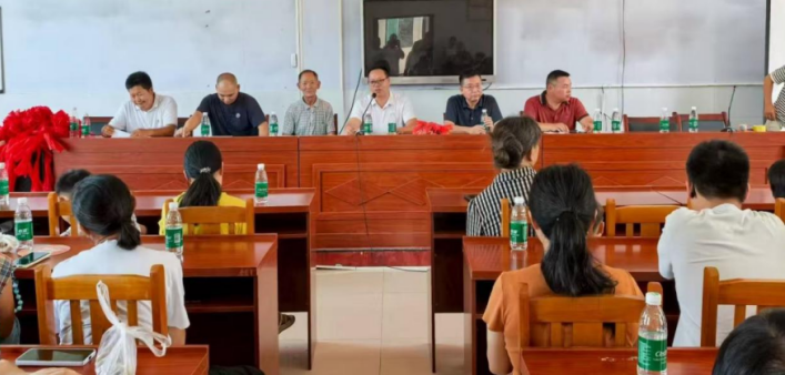 新田村爱心助学：十一年爱心接力，铺就乡村教育振兴之路